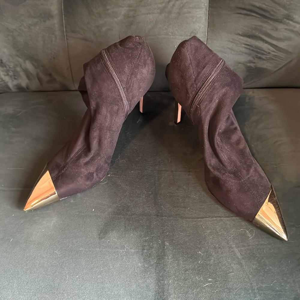 Black and gold stiletto boots. Size 9.5.